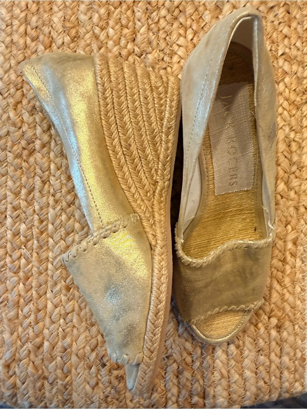 New Jack Rogers Palmer Women's Metallic Gold Espadrille Wedges Size 6